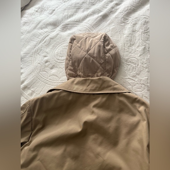 New Coach Quilted Long Trench Coat in Classic Khaki - Picture 15 of 15